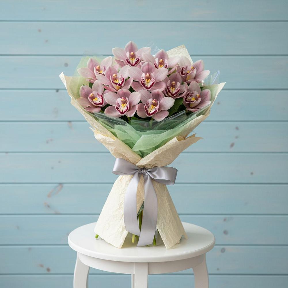 Букет цветов из: Орхидеи и Розы в Григорополисской