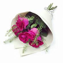 Букет цветов из:  Розы в Григорополисской