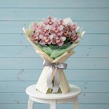 Букет цветов из:  Орхидеи и Розы в Григорополисской