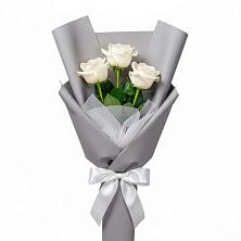Букет 3 белые розы в Григорополисской