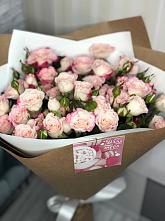 Букет цветов из:  Розы в Григорополисской