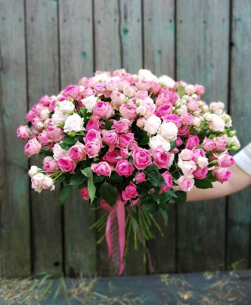 Букет Розовые кустовые розы Натали и Лав Лидия в Григорополисской