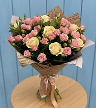 Букет цветов из:  Розы в Григорополисской
