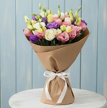 Букет цветов из:  Лизиантусы в Григорополисской