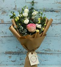 Букет цветов из:  Розы и Лизиантусы в Григорополисской