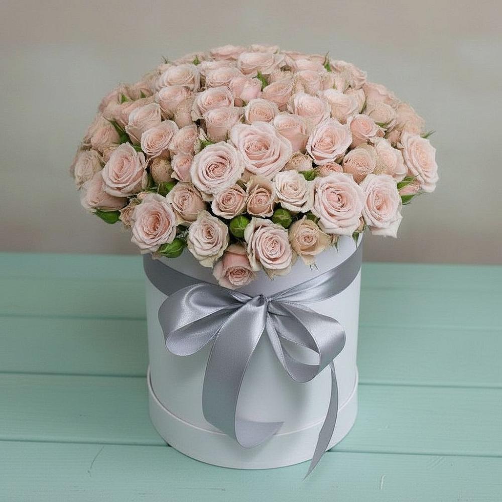 Цветочная композиция из Розы в шляпной коробке в Григорополисской