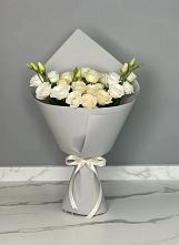 Букет цветов из:  Розы и Лизиантусы в Григорополисской