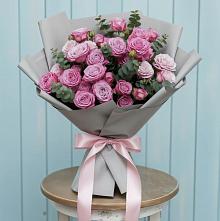 Букет цветов из:  Розы в Григорополисской